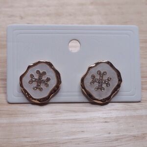New! Fashion Stud Earrings